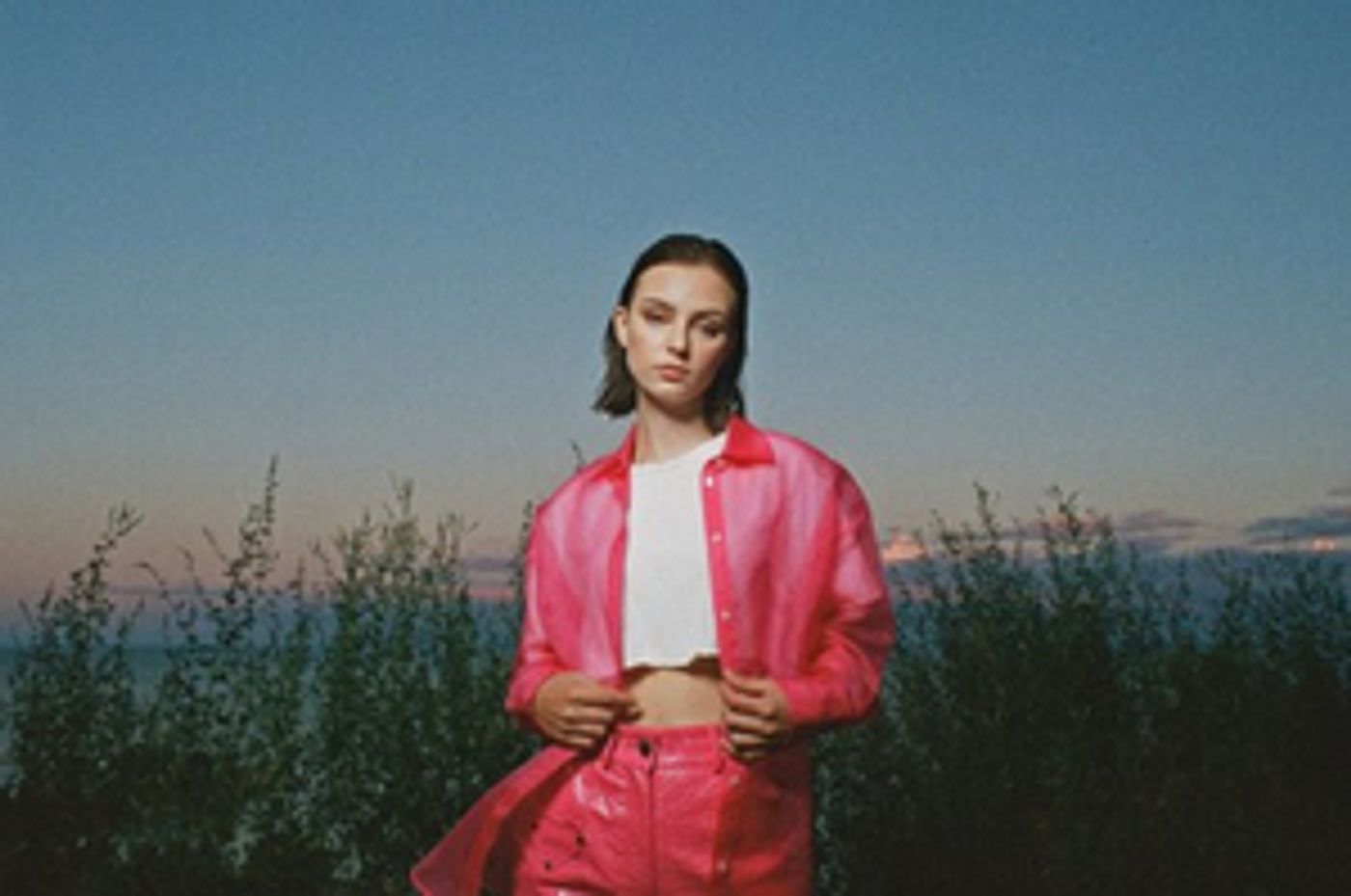 CARYS Announces EP, Releases New Track 'Crush'  Image