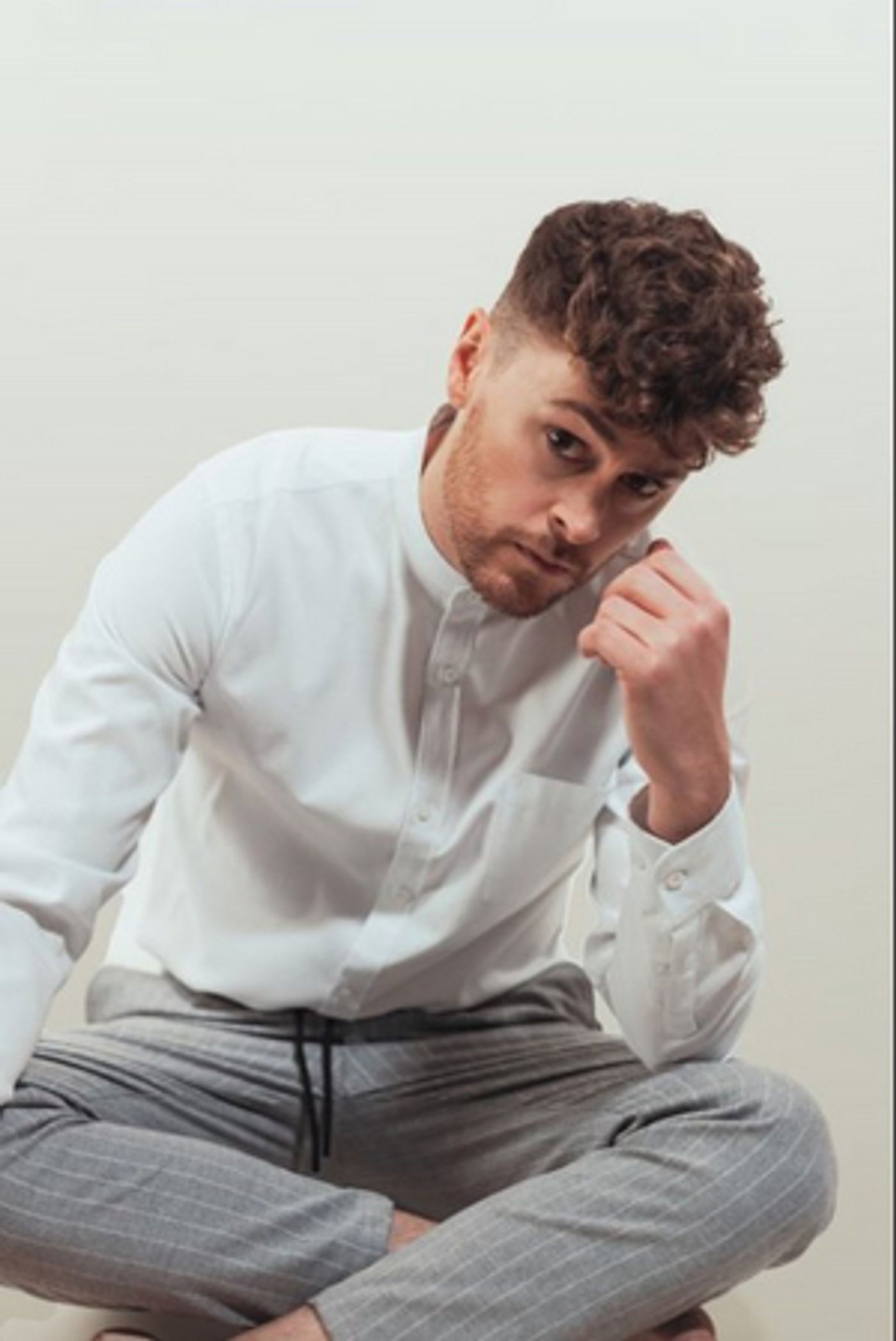 Jeffrey James Releases Emotive Video For Stripped-Down Version of New Track 'Like Love' Jeffrey James Releases Emotive Video For Stripped-Down Version of New Track 'Like Love' Image