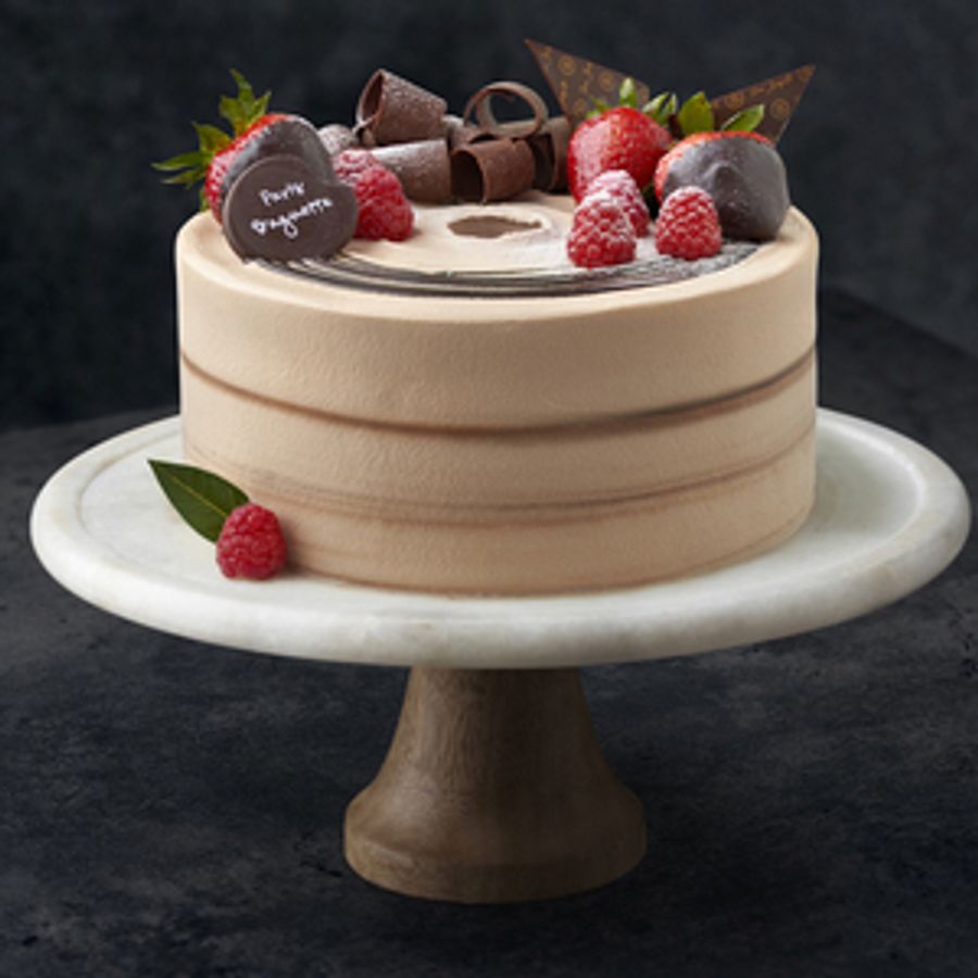 PARIS BAGUETTE Giving Away Free Cakes for National Cake Week Image