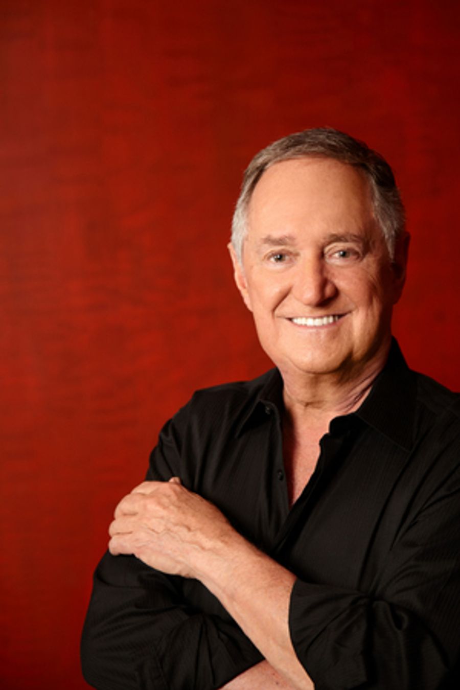 'Steppin Forward Virtually to Celebrate the Music of the Legendary Neil Sedaka' Will Stream Again on September 7 Image