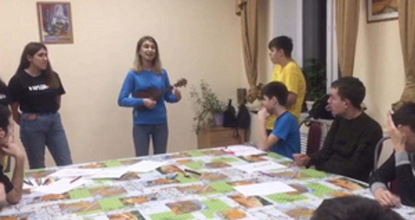 #MeaningfulMonday - Meet Elizaveta with Student Mentors  Image