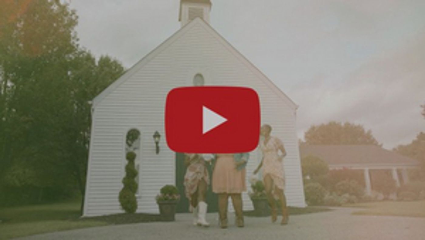 Country Trio Chapel Hart Release Debut Single 'Jesus & Alcohol' Country Trio Chapel Hart Release Debut Single 'Jesus & Alcohol' Image