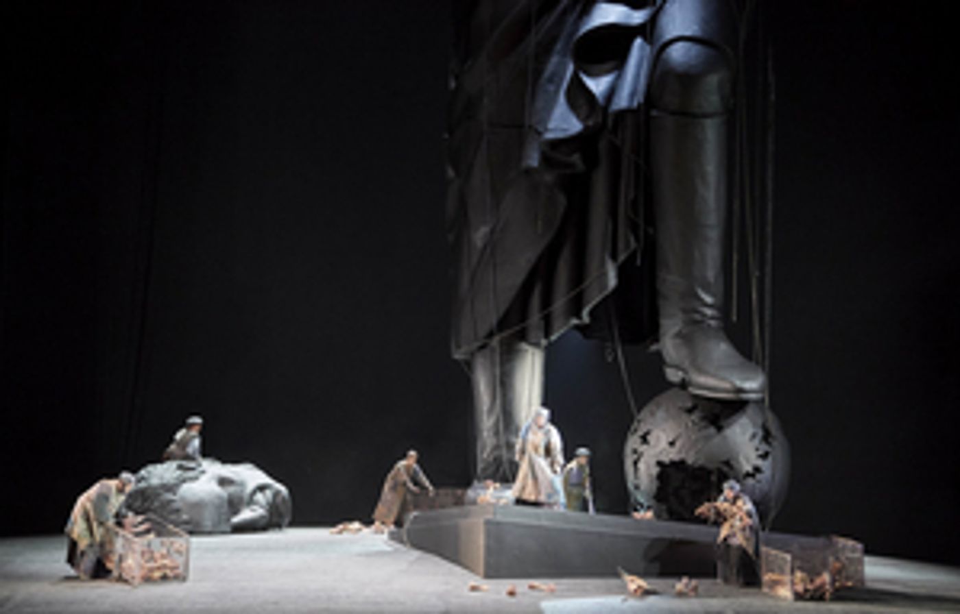 Review: ELEKTRA, LIVE FROM VIENNA STAATSOPER at Home Computer Screens  Image