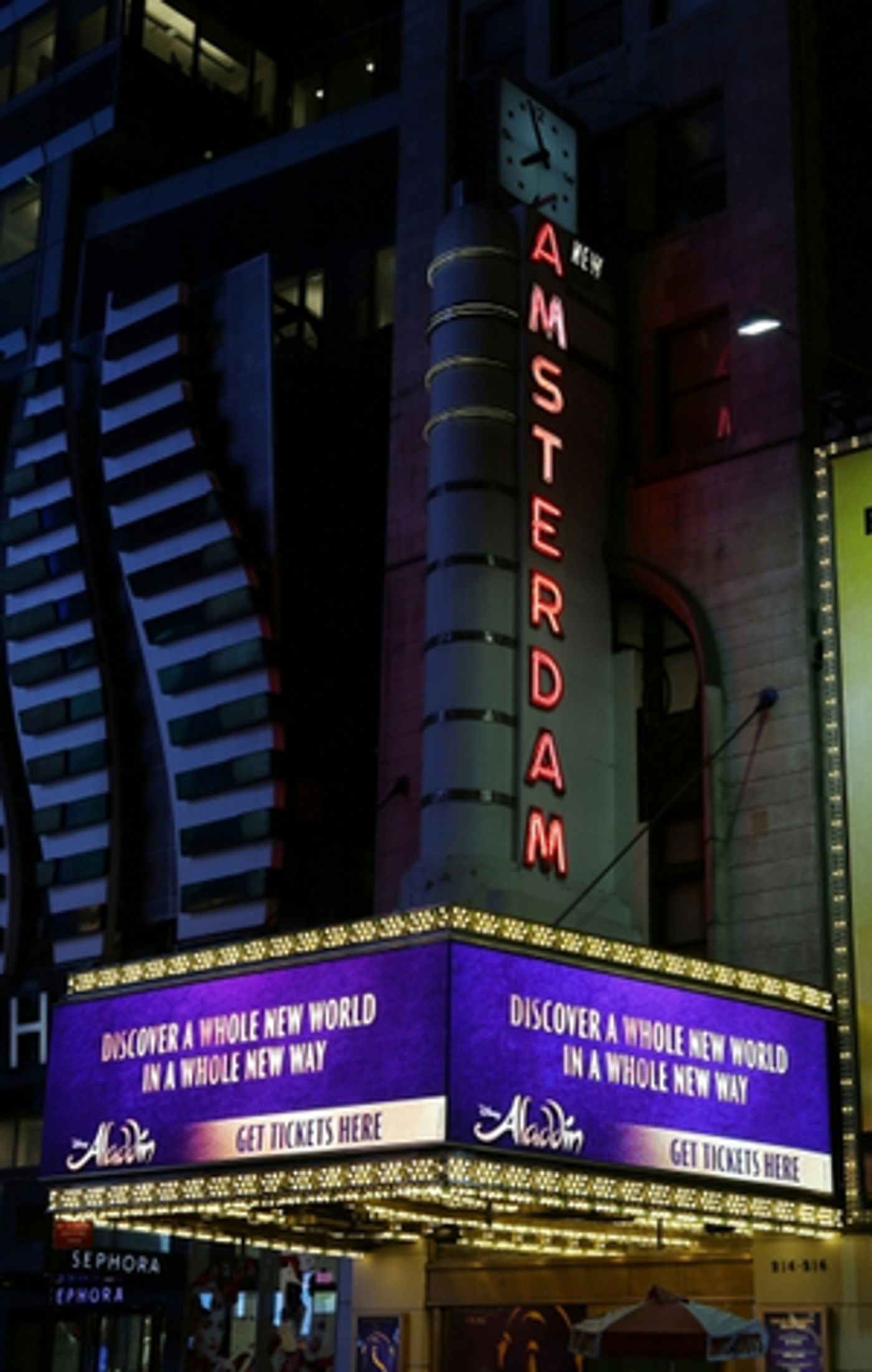 Theater Stories: A Ziegfeld Follies Ghost, the Impact of THE LION KING & More About The New Amsterdam Theatre!  Image