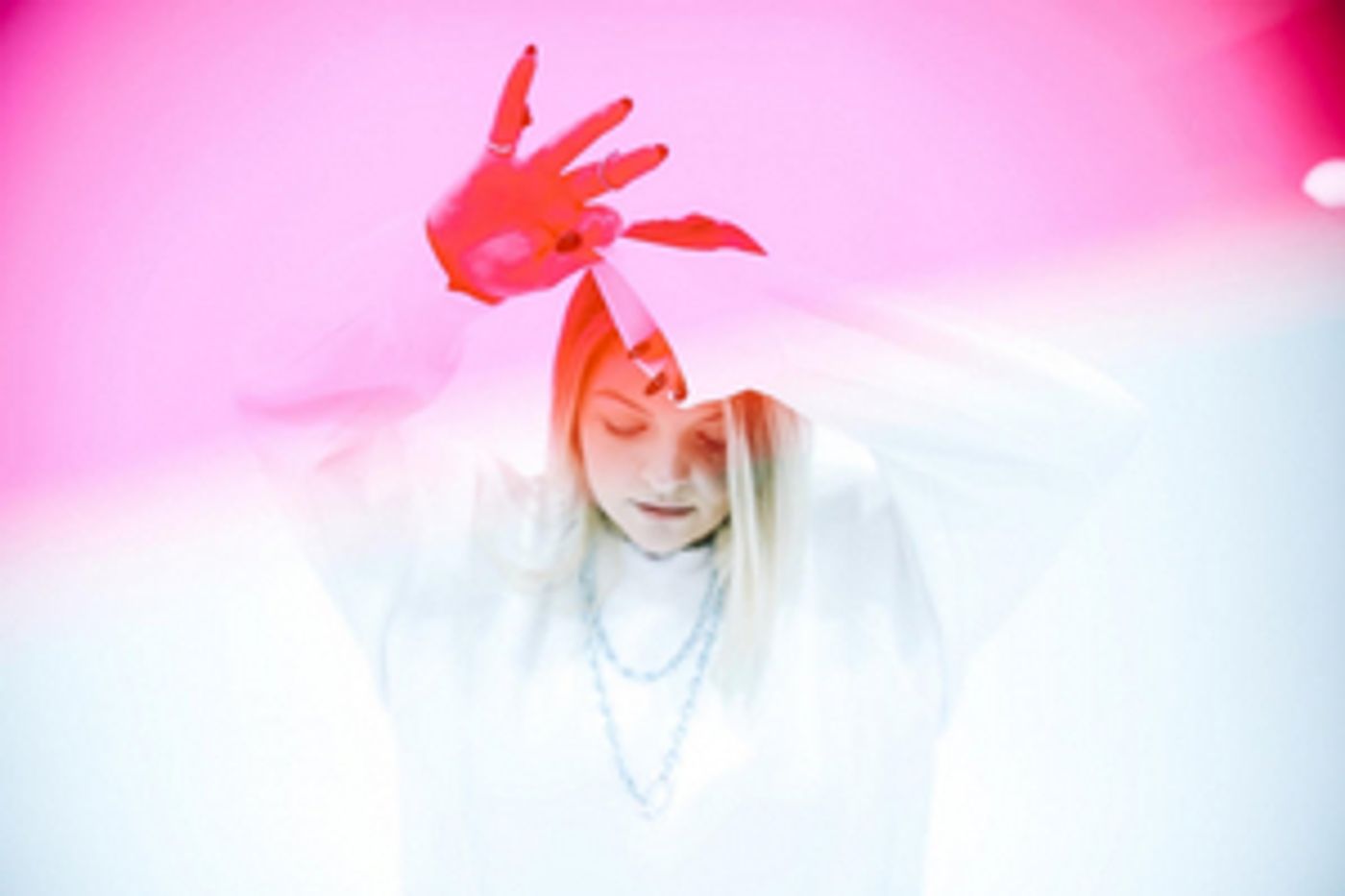 Eryn Martin Drops Stellar 'Middle Class' Video Eryn Martin Drops Stellar 'Middle Class' Video Image