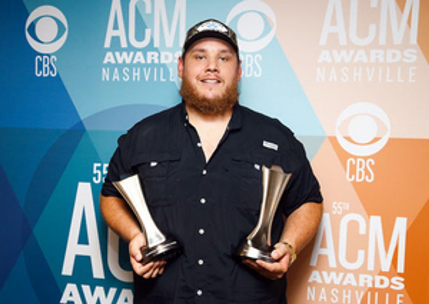 Luke Combs Wins Male Artist of the Year at ACM AWARDS Luke Combs Wins Male Artist of the Year at ACM AWARDS Image