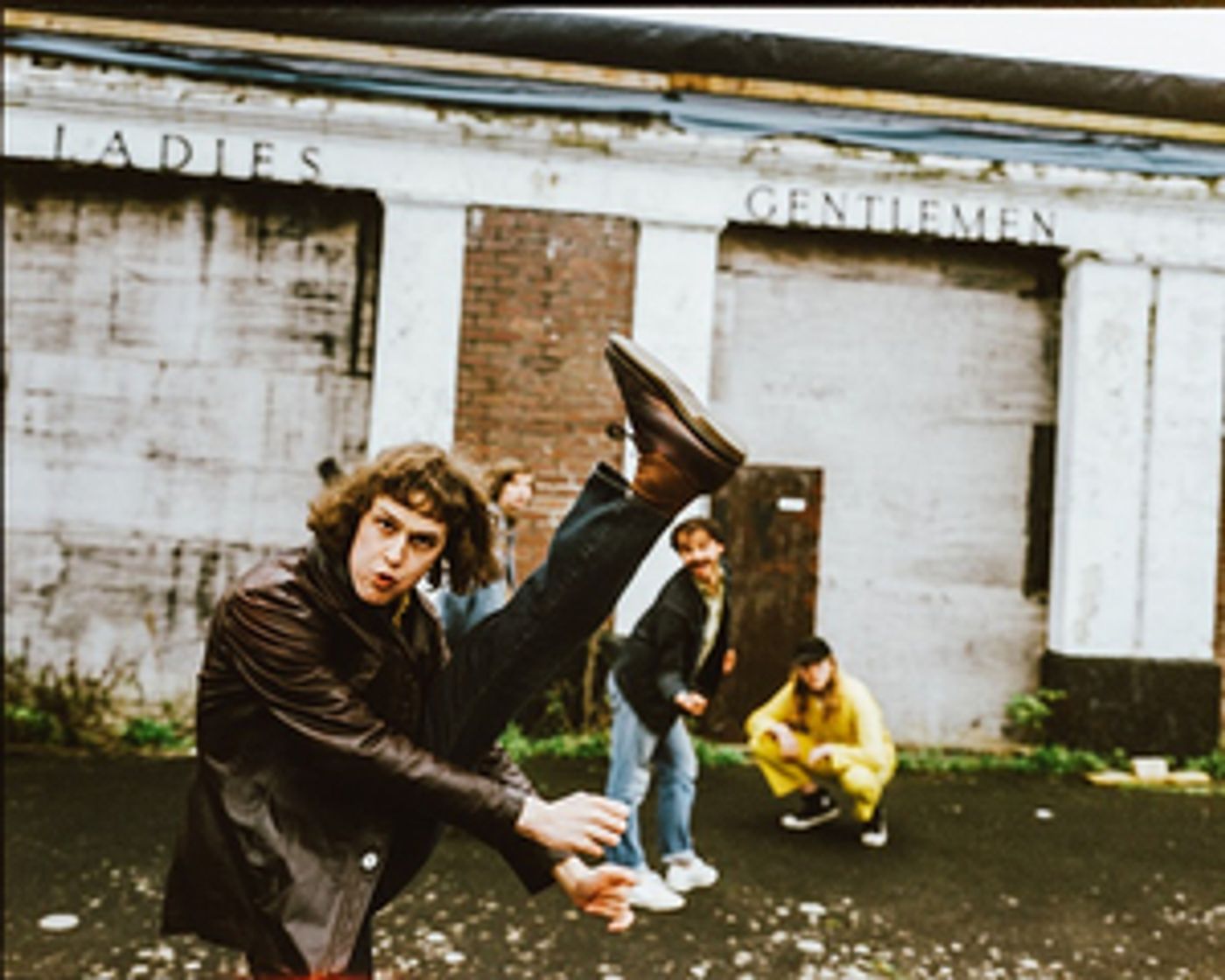 Buzzard Buzzard Buzzard Share Music Video For 'Late Night City'  Image