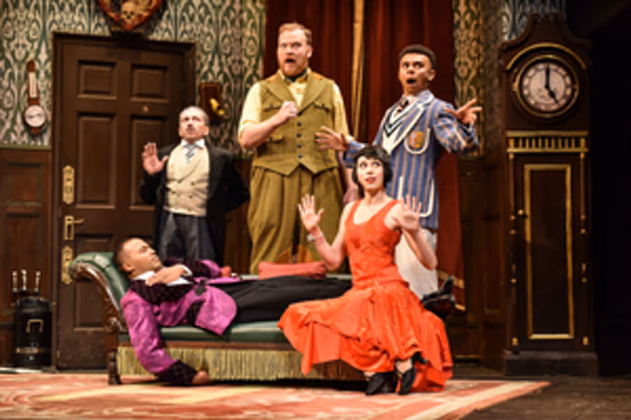 THE PLAY THAT GOES WRONG Will Return to the West End in November Image