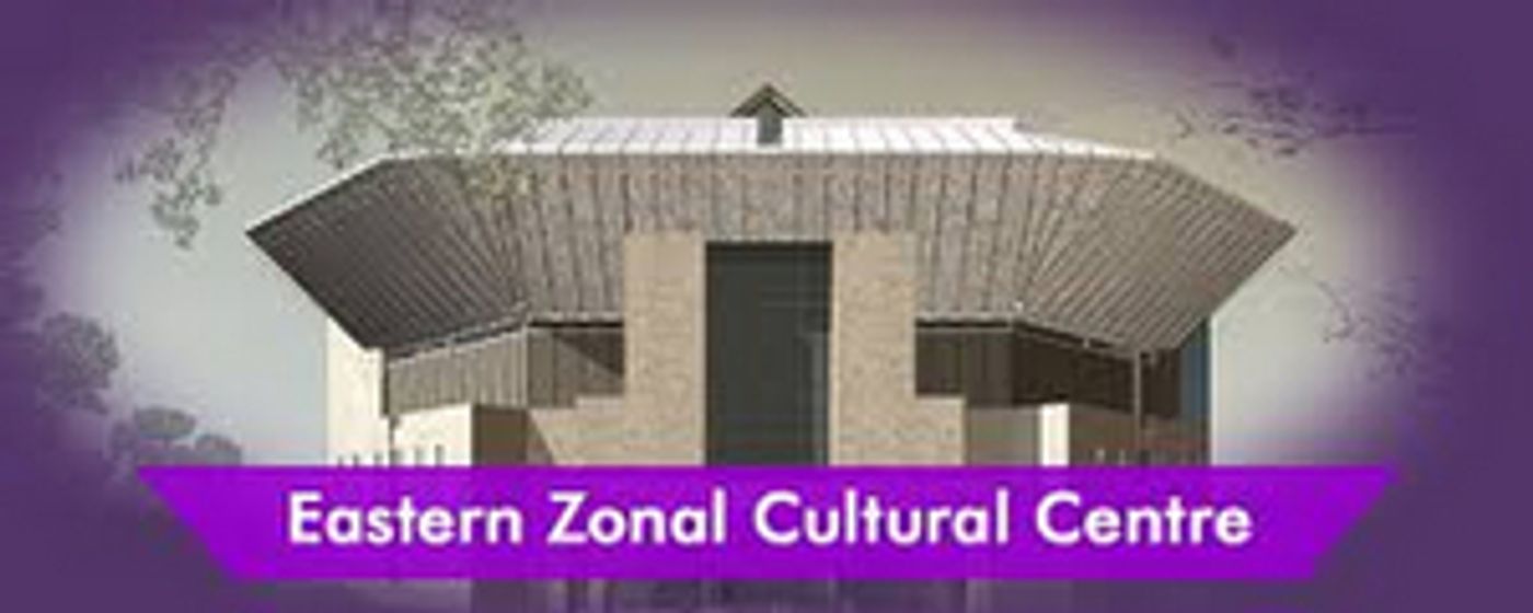 Eastern Zonal Cultural Centre Holds First Open-Air Theatre Performance Since the Lockdown  Image