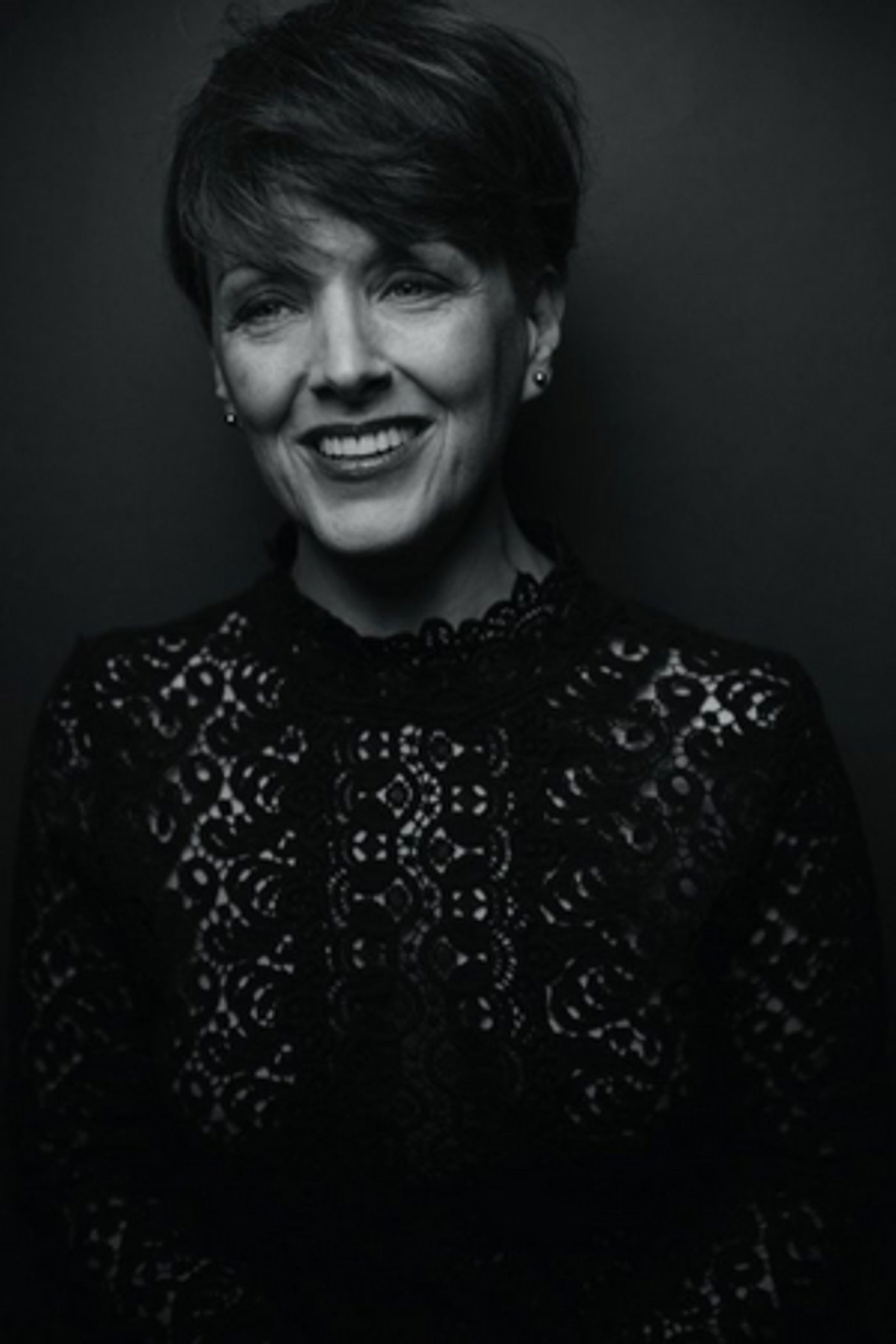 Alice Ripley Returns To Holmdel For Broadway OUTSIDE the Barn Alice Ripley Returns To Holmdel For Broadway OUTSIDE the Barn Image