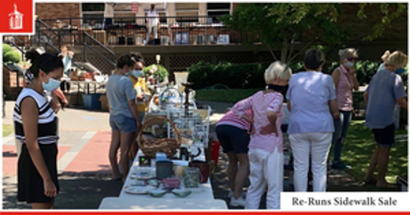 Lakewood Center for the Arts Hosts Re-Runs Sidewalk Sale  Image