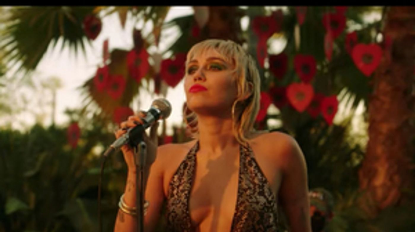 Miley Cyrus Set to Go Unplugged for BACKYARD SESSIONS  Image
