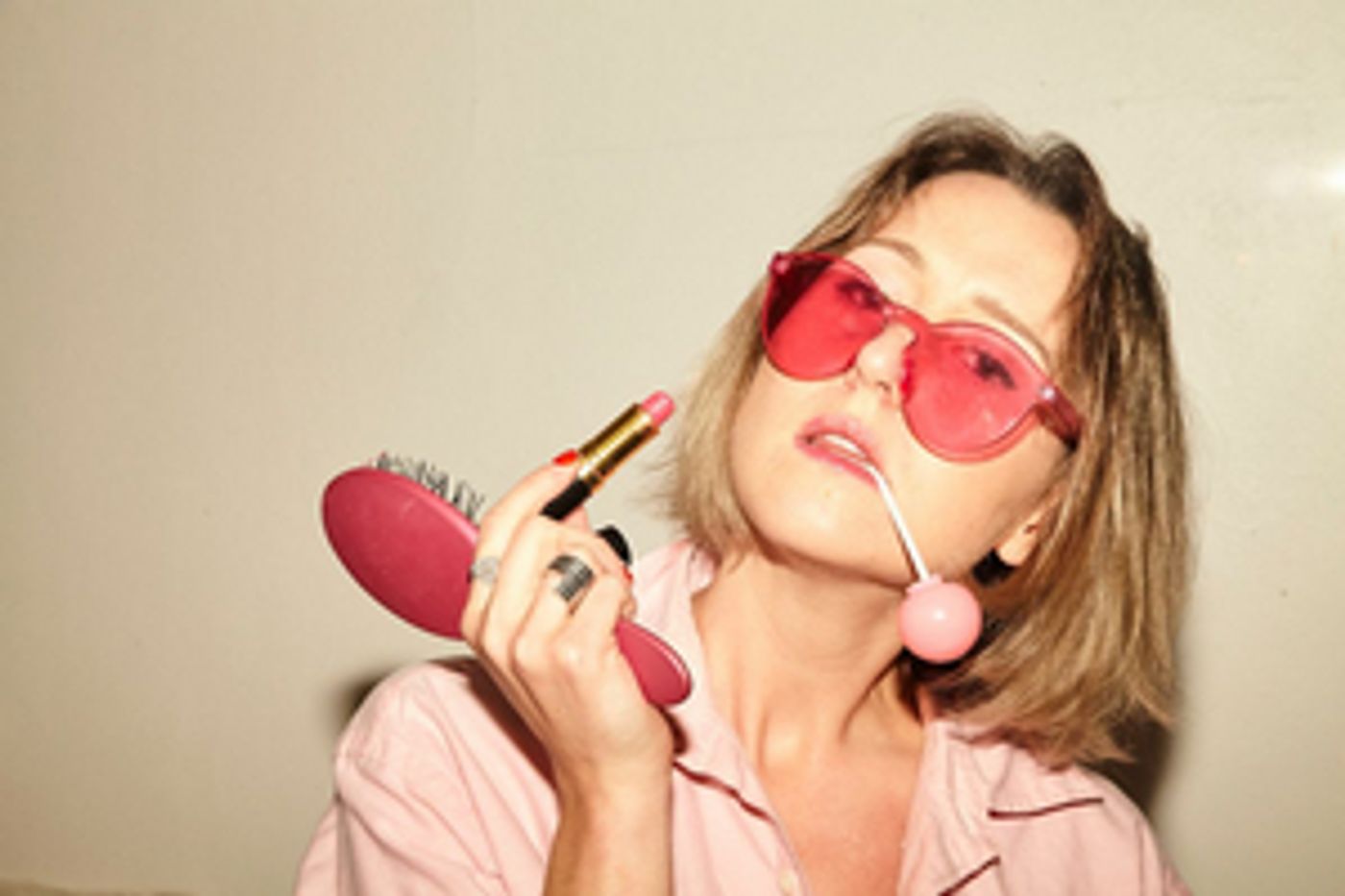 Extra Special Share New Single 'I Hate Love' Extra Special Share New Single 'I Hate Love' Image