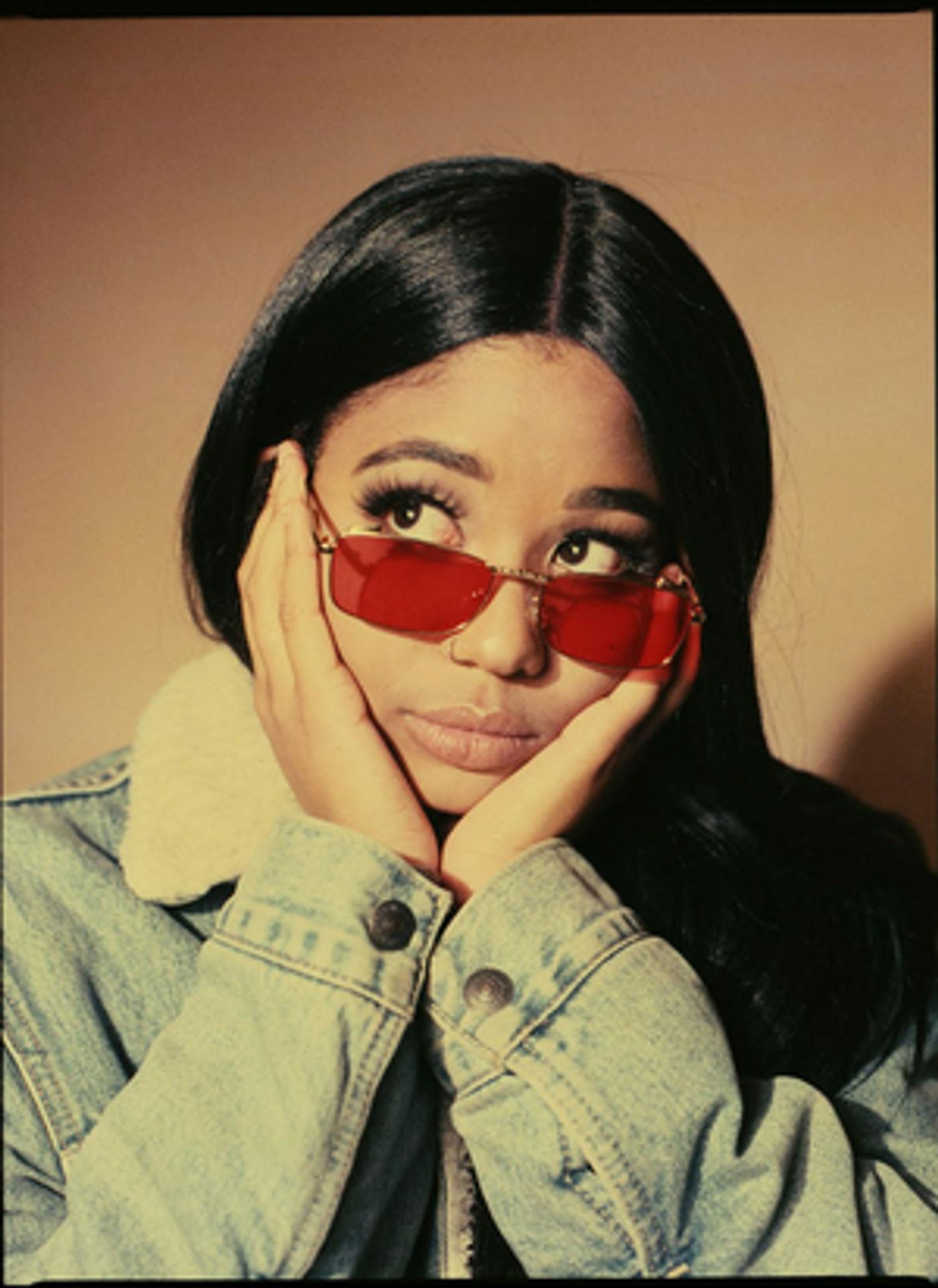 VIDEO: Gen Bello Releases Video for New Single 'Friends'  Image