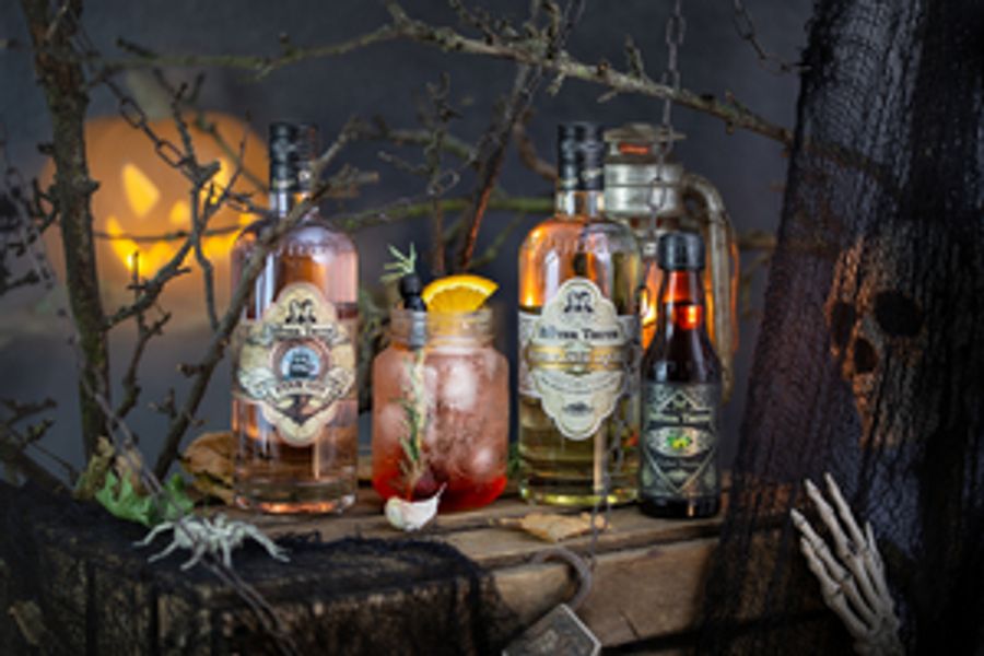HALLOWEEN COCKTAIL Recipes Feature top Brands Image