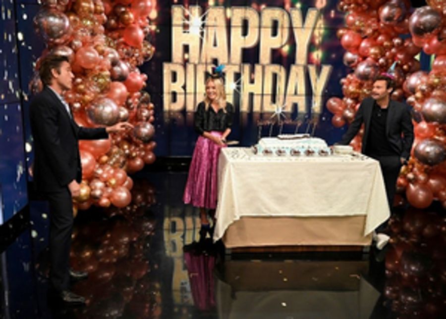 RATINGS: LIVE WITH KELLY AND RYAN Tops DR. PHIL as the Week's No. 1 Syndicated Talker Image