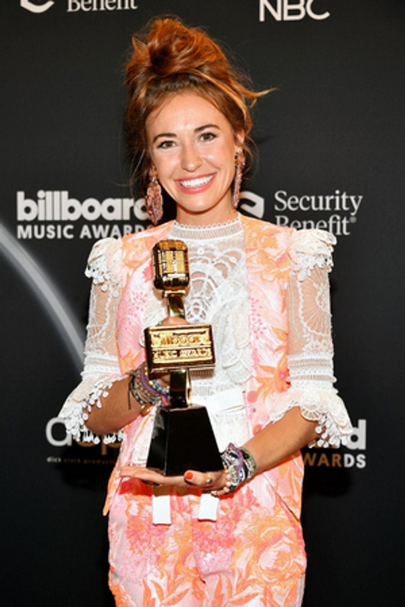 Lauren Daigle Takes Home Her Seventh Billboard Music Award Lauren Daigle Takes Home Her Seventh Billboard Music Award Image