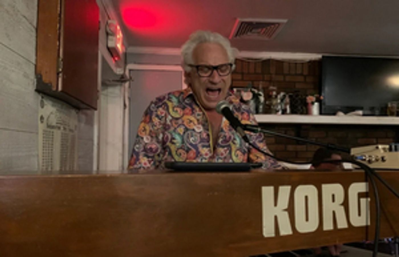 Teddy Wender Releases 'Peace Will Come' Single  Image