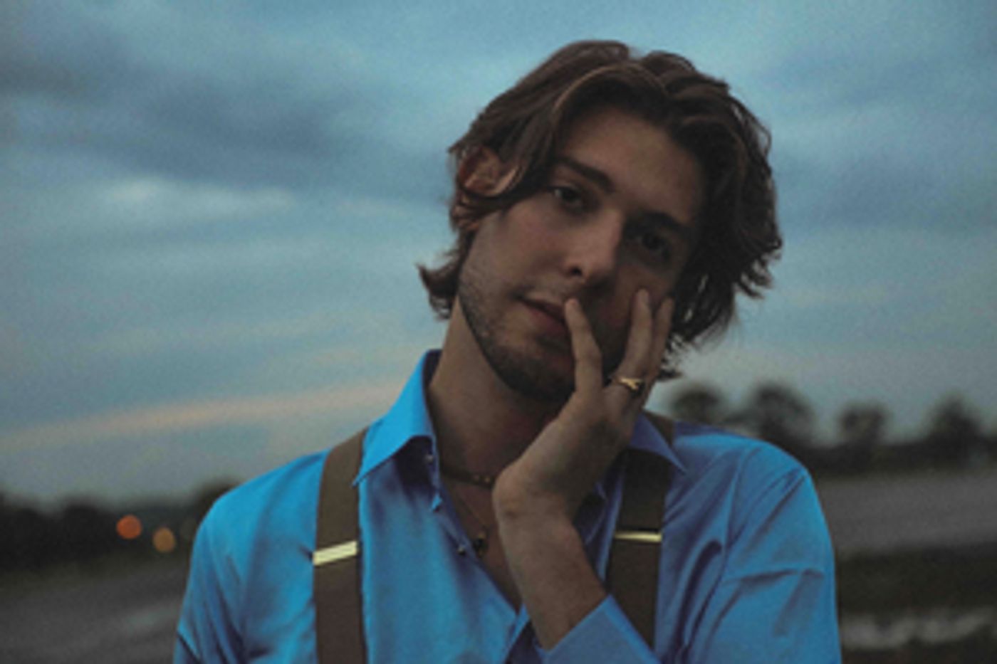 Sam Williams Honors His Late Sister With Powerful New Song 'The World: Alone' Sam Williams Honors His Late Sister With Powerful New Song 'The World: Alone' Image