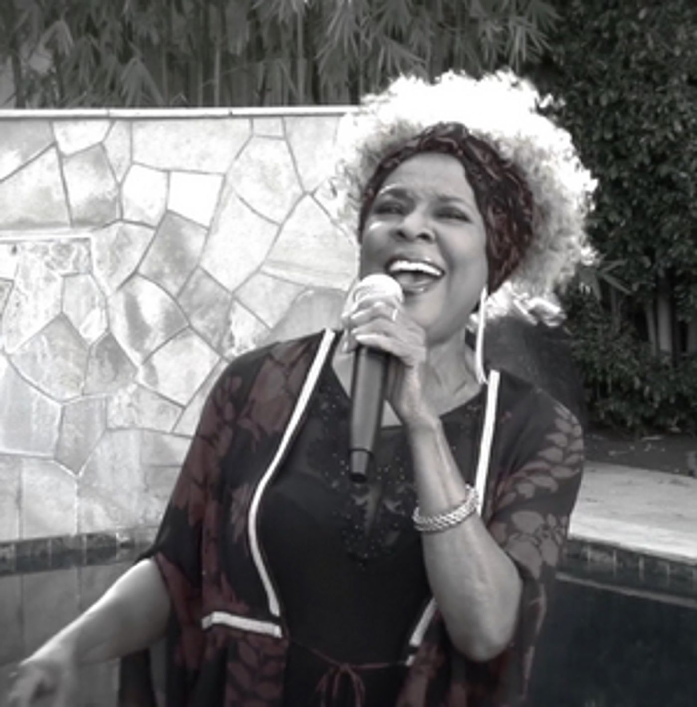 Thelma Houston Livestream Starting Oct. 24  Image