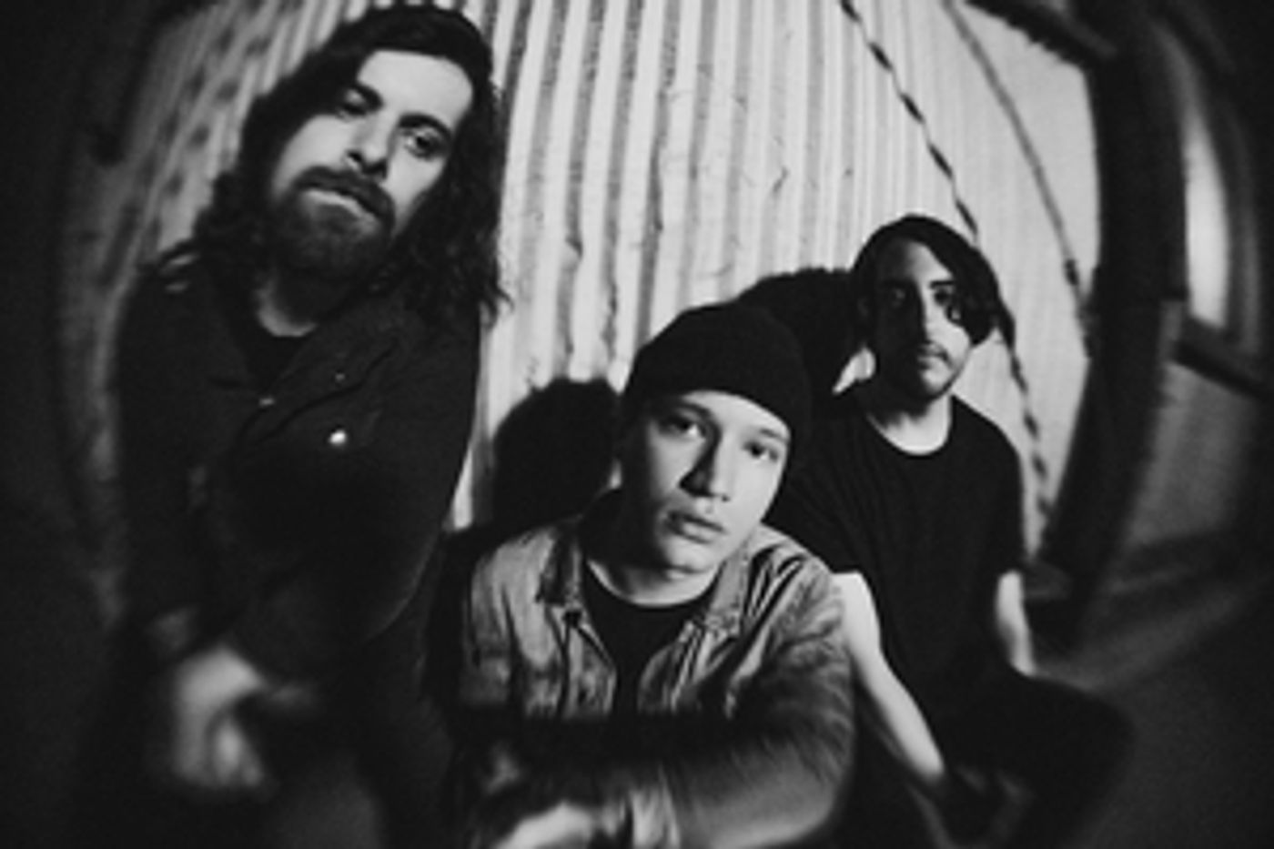 Never Loved Share Dark New Single 'Sunshine'  Image