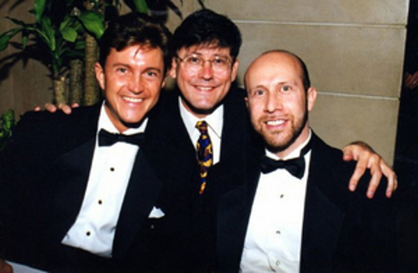 Interview: Artie Olaisen - Cabaret Connoisseur Keeping The Craft In The Light  Image