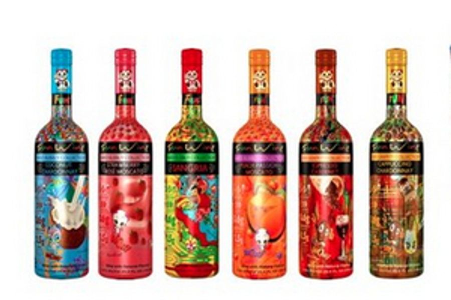 FUN WINE® Debuts Monk Fruit in HARD BUBBLY COLLECTION™ and Introduces First-Ever 330 mL Single-Serve Aluminum Wine Bottles Image