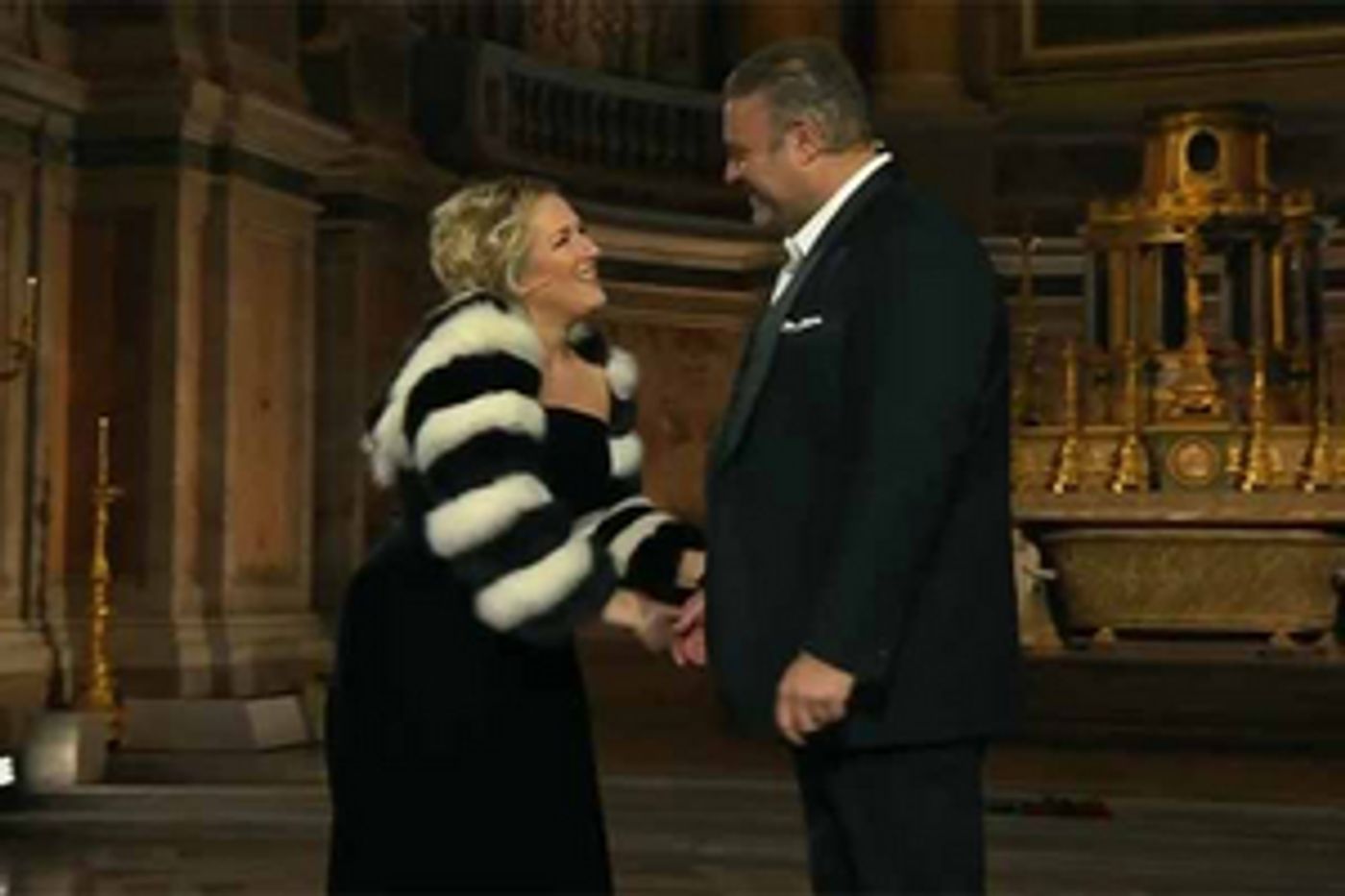 Review: Damrau Goes for Broke, Calleja Plays It Safer in 'Met Stars Live in Concert' from Italy  Image