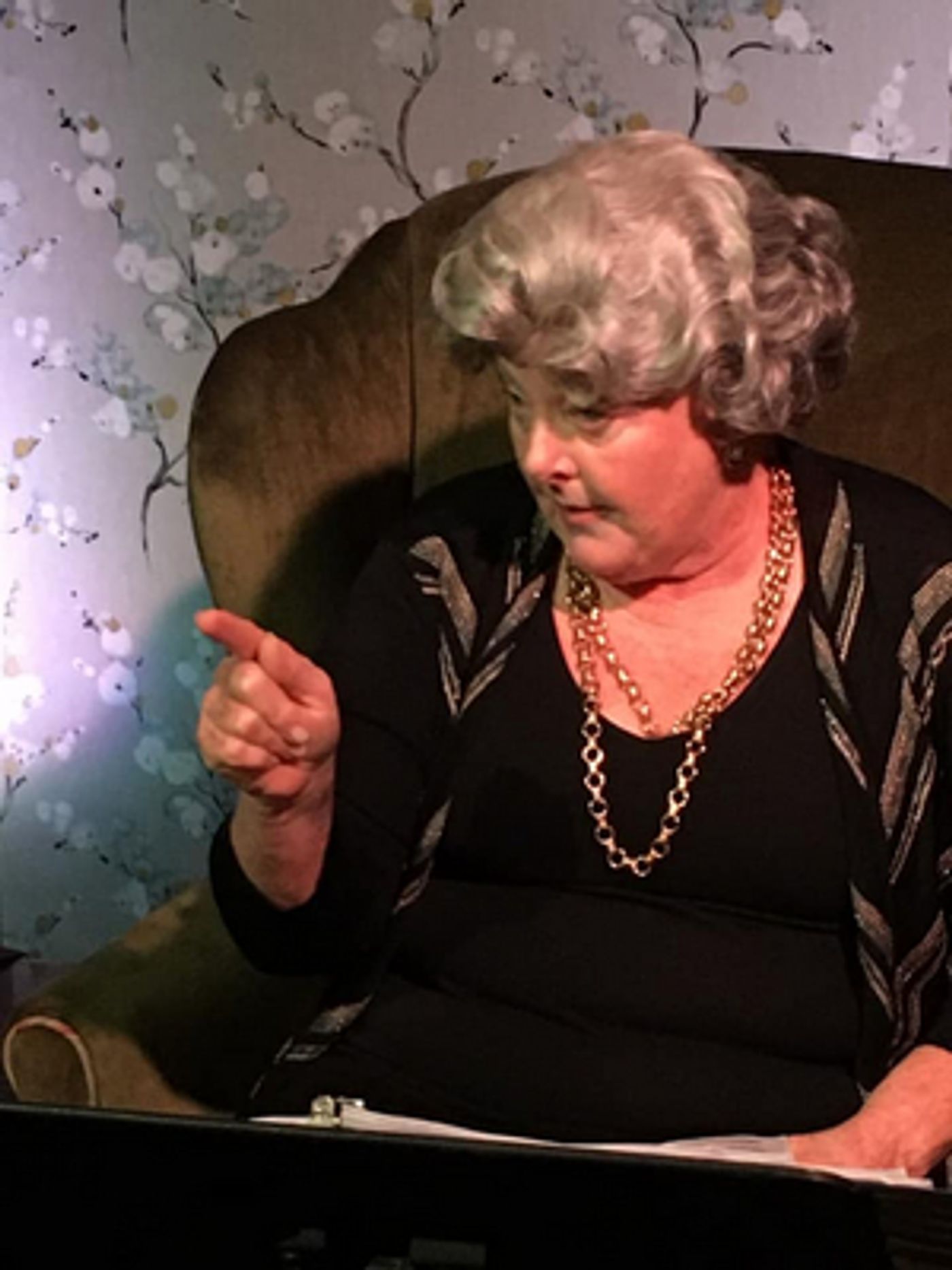 Feature: THE VELOCITY OF AUTUMN at Torrance Theatre Company  Image