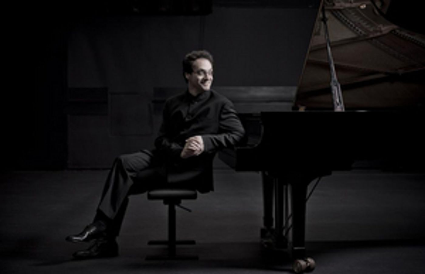 Shai Wosner Named 2020–23 Resident Artist of Peoples' Symphony Concerts Shai Wosner Named 2020–23 Resident Artist of Peoples' Symphony Concerts Image