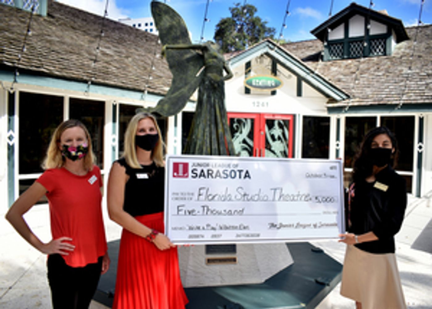 The Junior League of Sarasota Awards FST $5000 Grant to Support WRITE A PLAY at Wilkinson Elementary The Junior League of Sarasota Awards FST $5000 Grant to Support WRITE A PLAY at Wilkinson Elementary Image