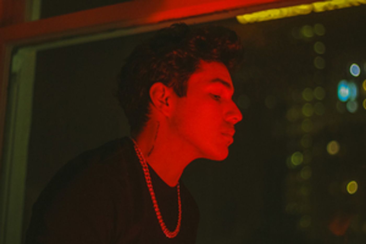 Alt R&B Pop Singer/Songwriter Roman Rouge Releases BLOOD ON THE SCENE  Image