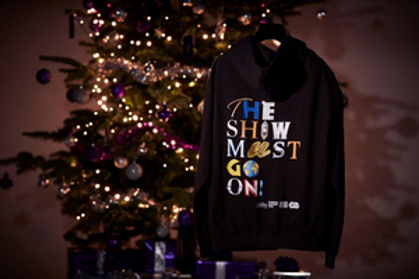 The Creators Of THE SHOW MUST GO ON! Raise Half A Million Pounds For Charities The Creators Of THE SHOW MUST GO ON! Raise Half A Million Pounds For Charities Image