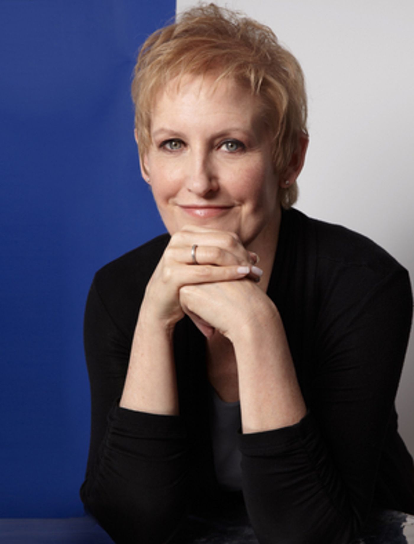 Liz Callaway  Will Release Holiday Album 'Comfort and Joy - An Acoustic Christmas'  Image