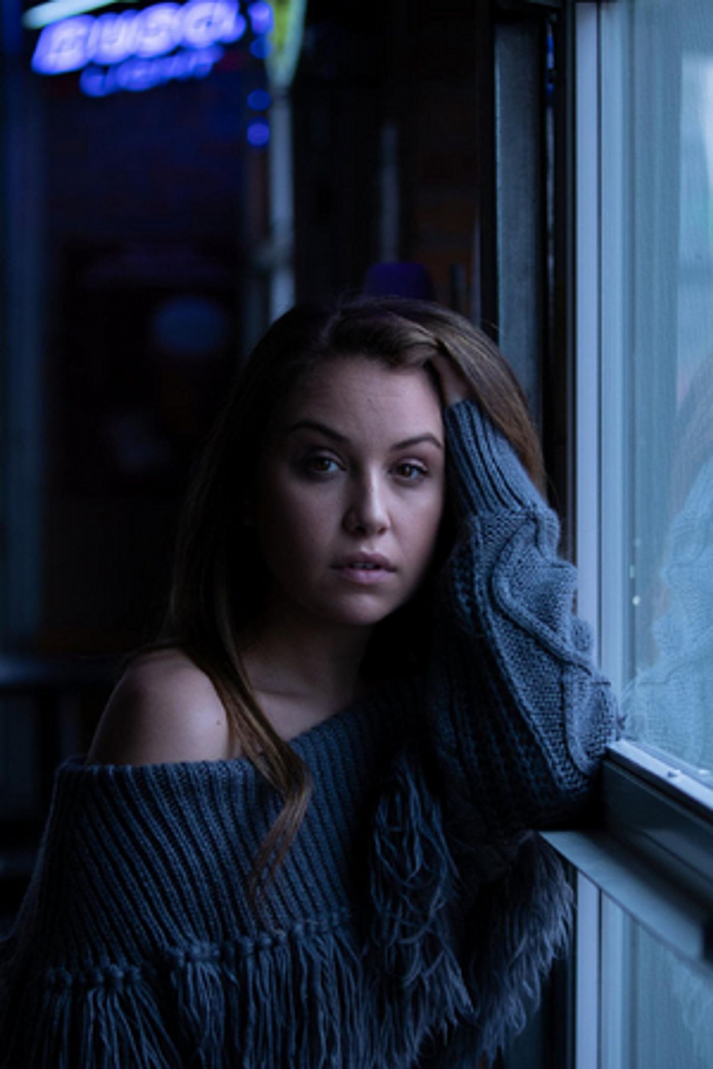 Alexandra Kay Releases 'Grew Apart' Duet With Logan Mize  Image