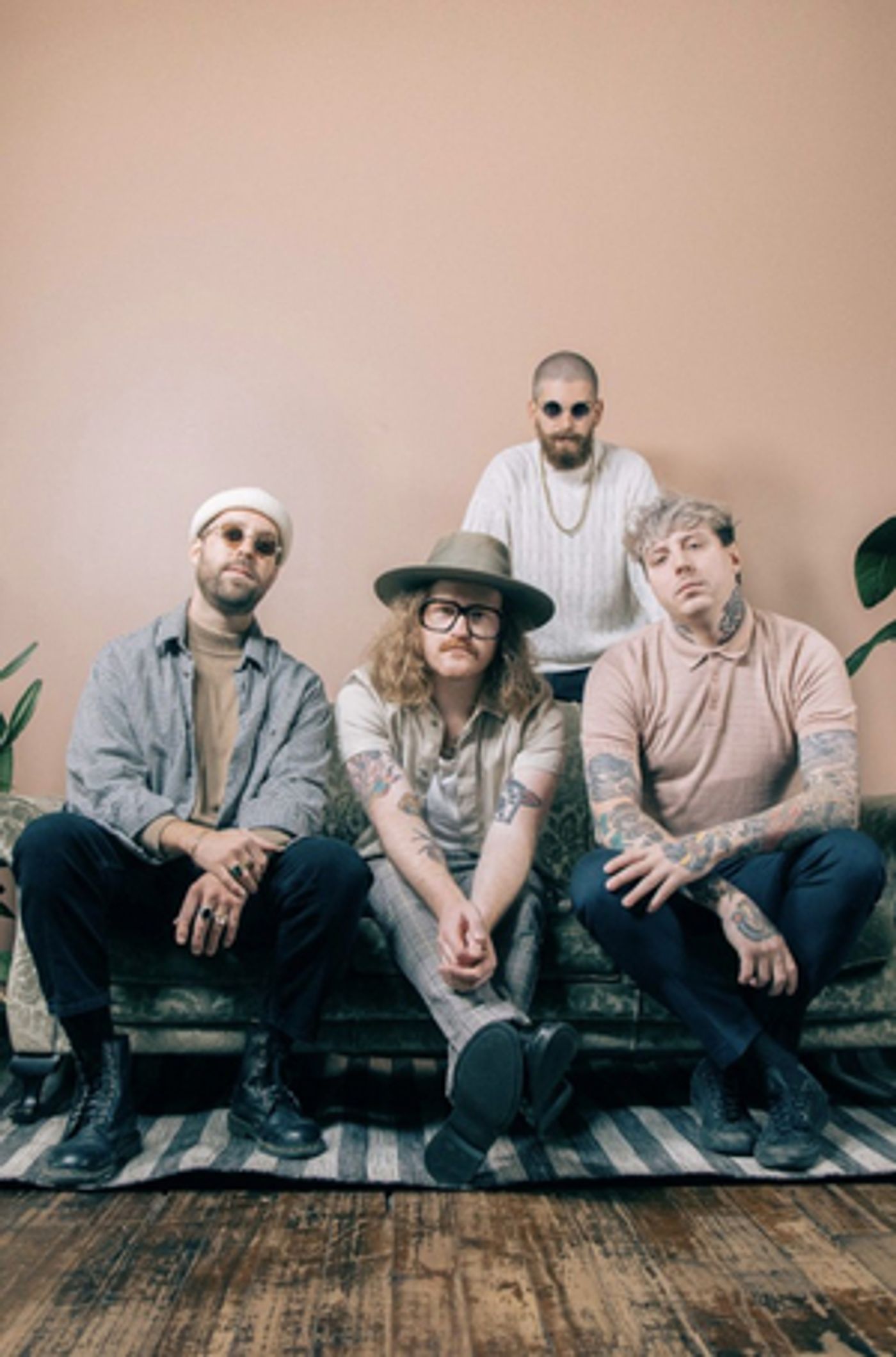 Hollow Graves Releases 'Far Out Summer'  Image