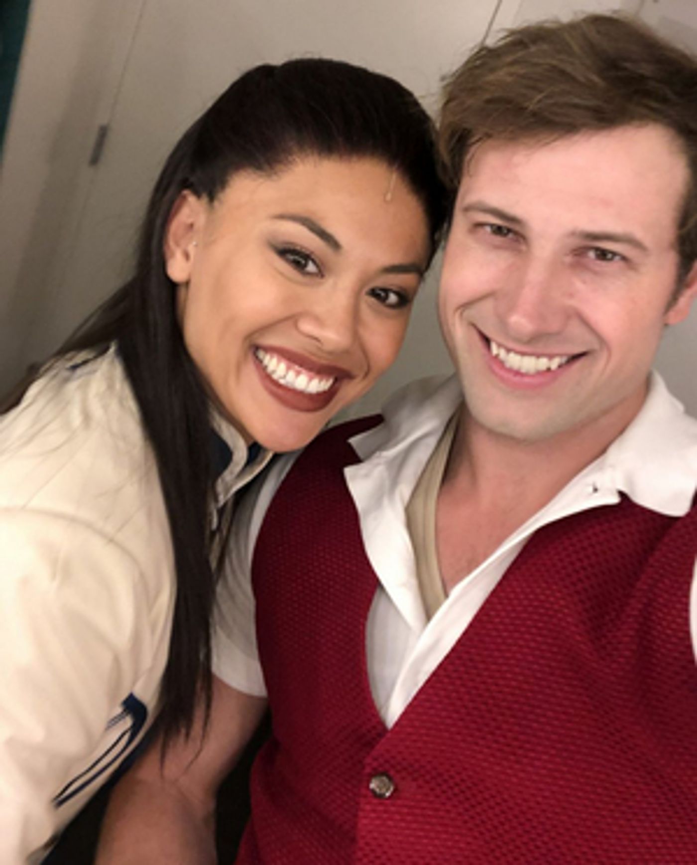 WICKED National Tour Cast Members Jon Robert Hall And Tiffany Rae Mallari Engaged  Image