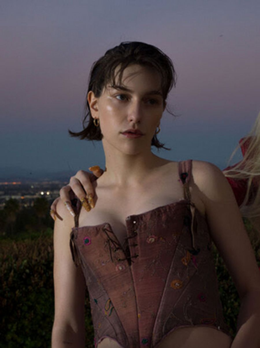 King Princess Debuts New Track 'PAIN'  Image
