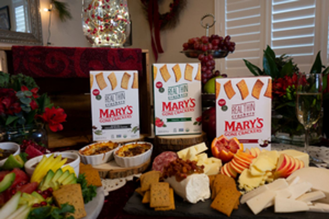 MARY'S GONE CRACKERS Adds a Real Thin Variety  Image