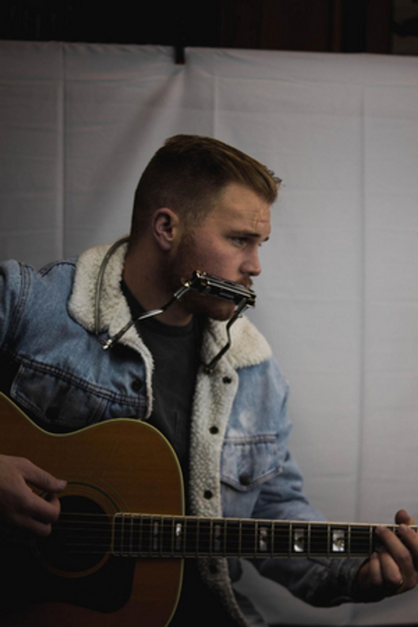 Zach Bryan Debuts New EP 'Quiet, Heavy Dreams'  Image