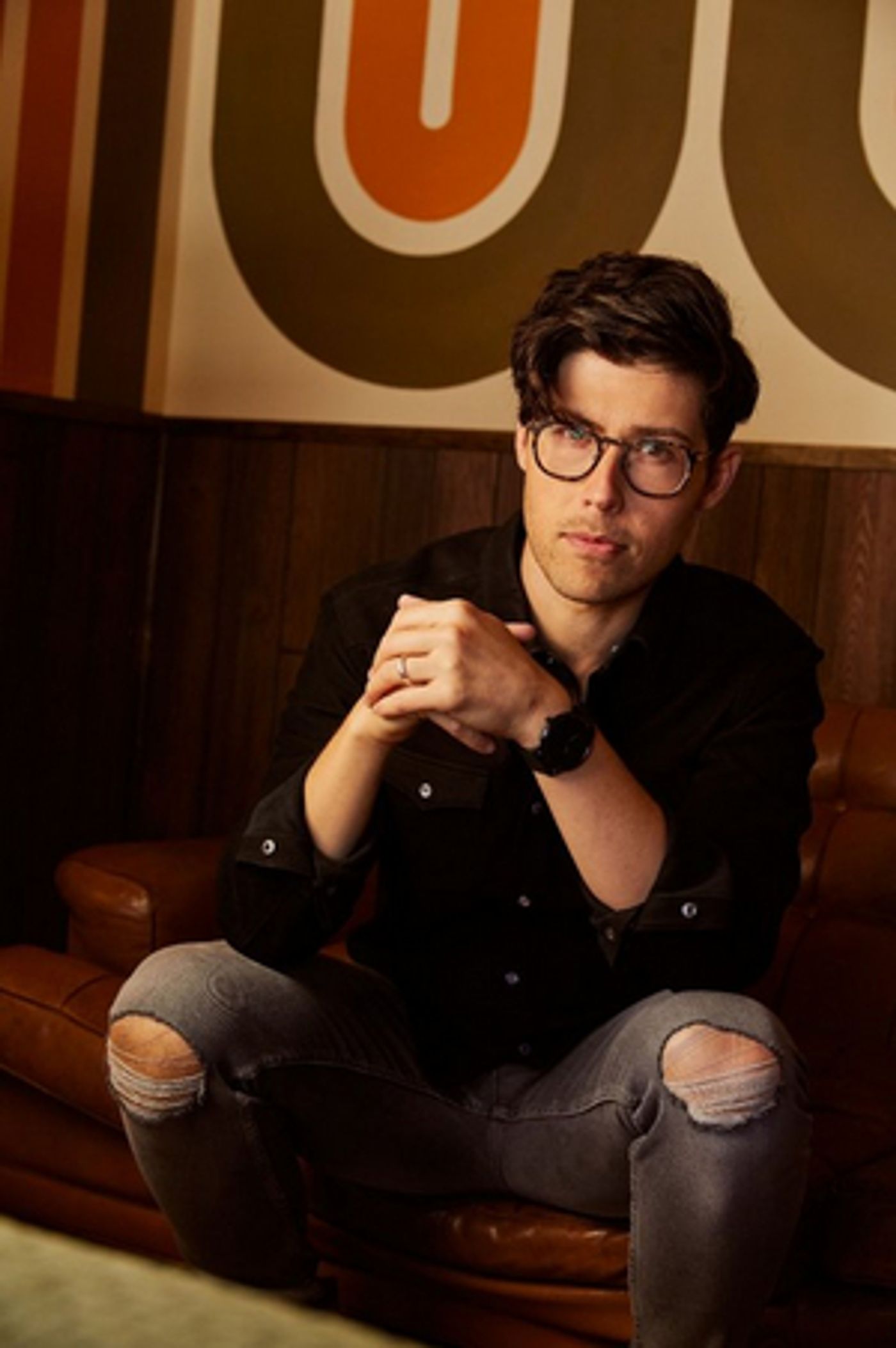 Adam Hambrick Will Perform on THE BACHELORETTE Dec. 8  Image