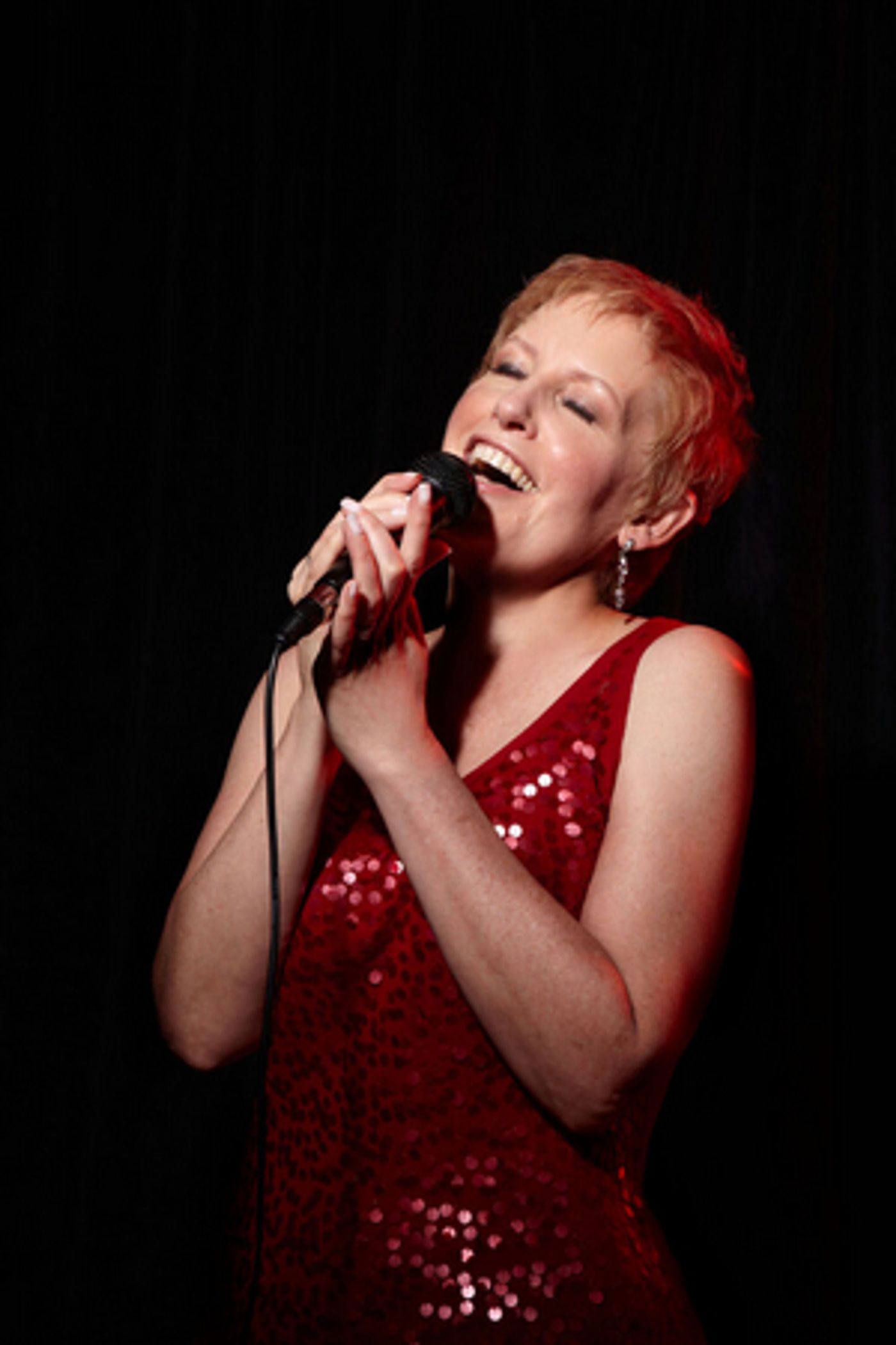 Palace Theater in Waterbury Presents Liz Calloway's HOME FOR THE HOLIDAYS Concert  Image