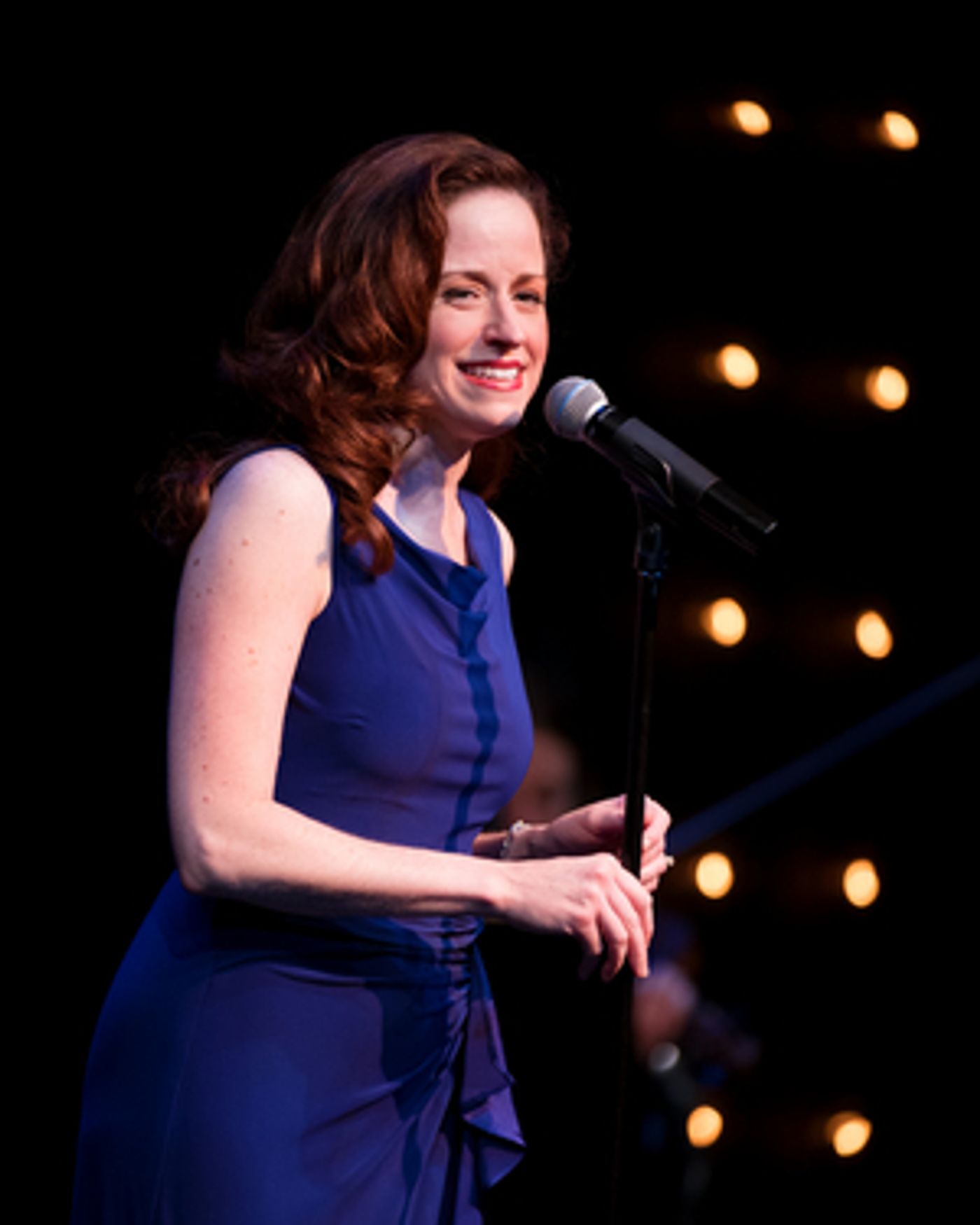 Goodspeed Presents MERRY CHRISTMAS DARLING: HEIDI KETTENRING SINGS KAREN CARPENTER  Image