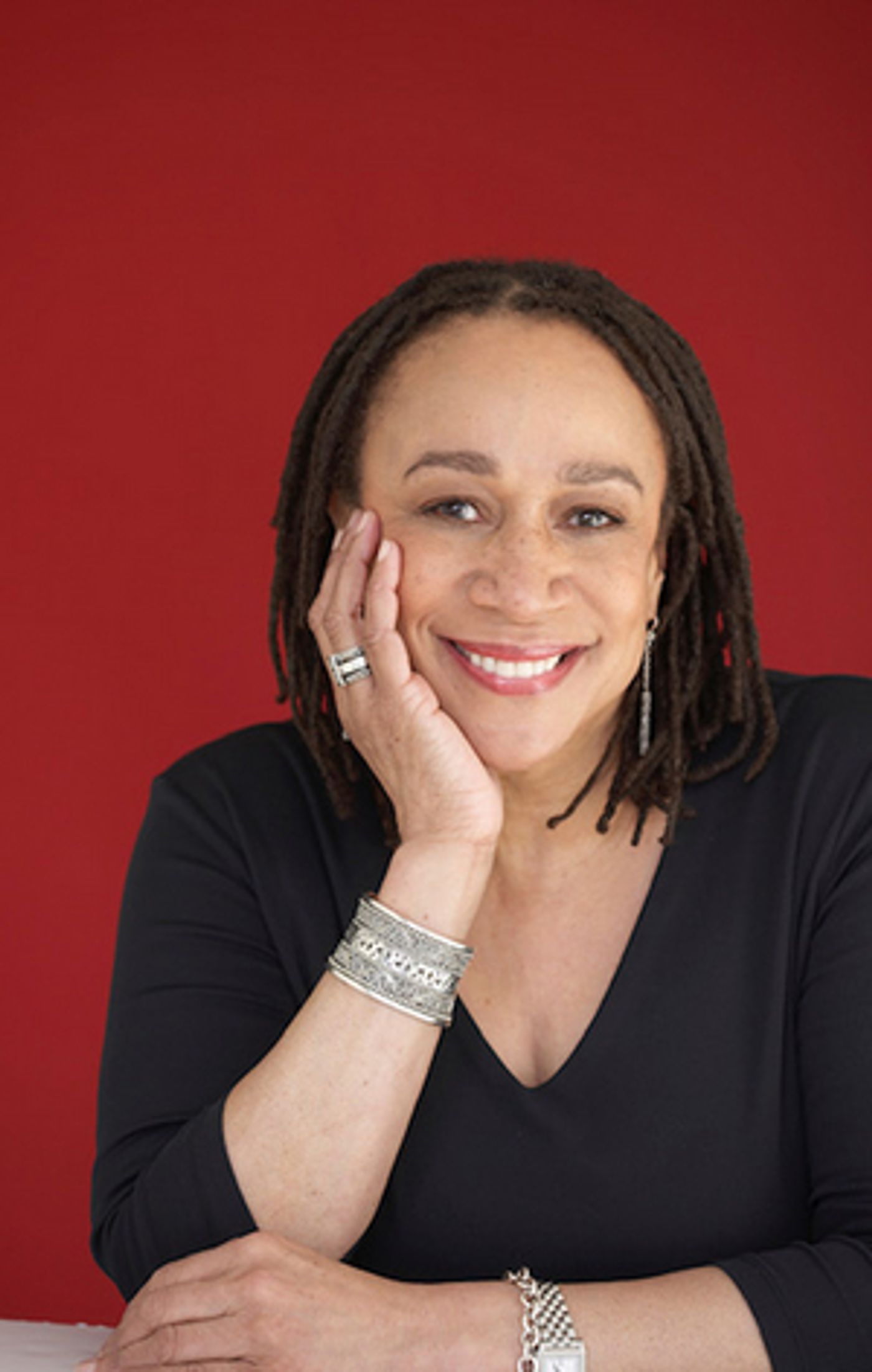 You Can Now Win the Chance to Meet S. Epatha Merkerson, Star of LAW & ORDER, CHICAGO MED and More via Zoom!  Image