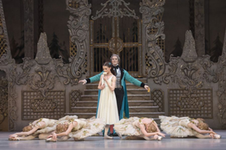 Review: THE NUTCRACKER, Royal Opera House Image