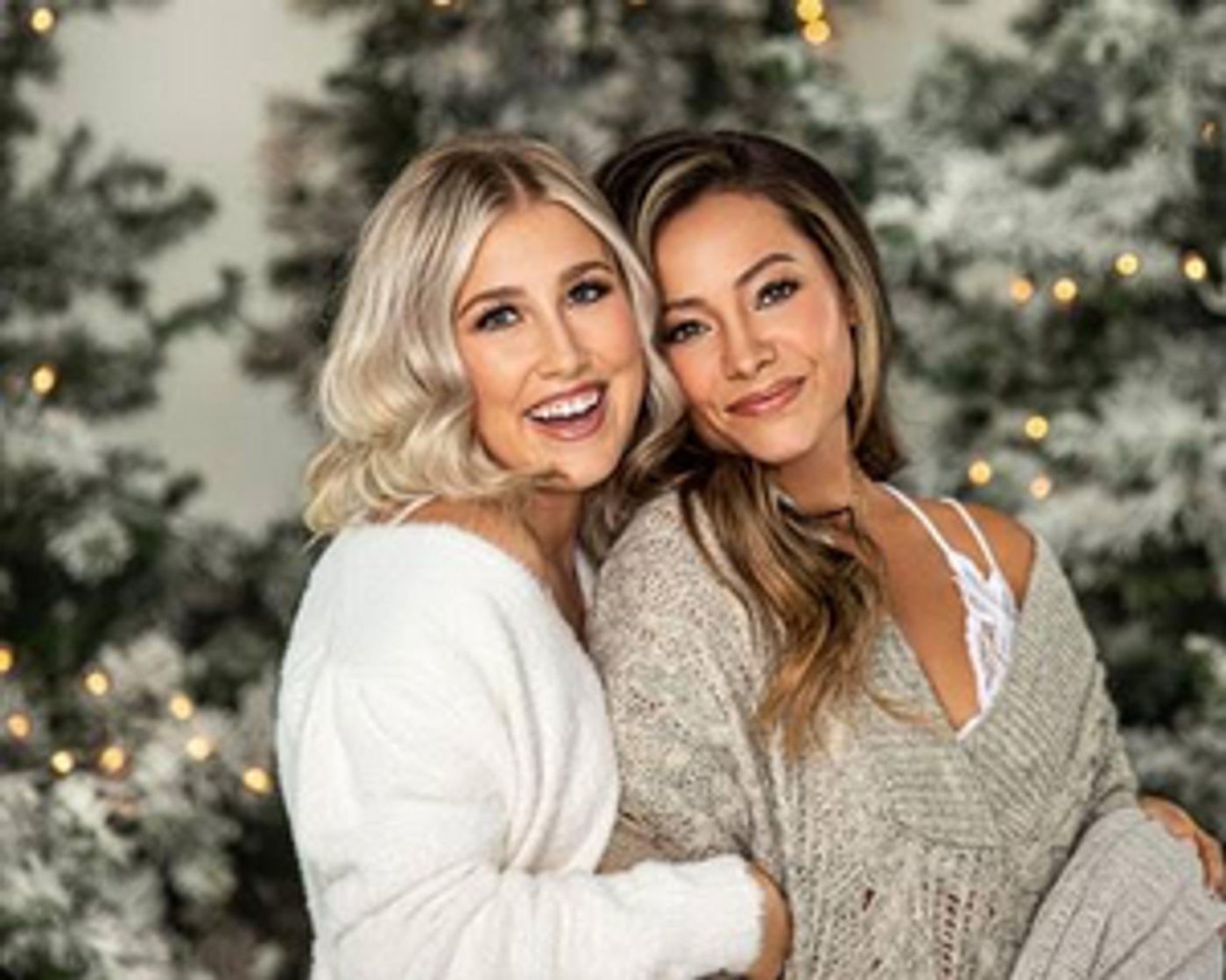 Maddie & Tae to Perform on THE TALK, GMA, & Disney Park's Magical Christmas Celebration  Image