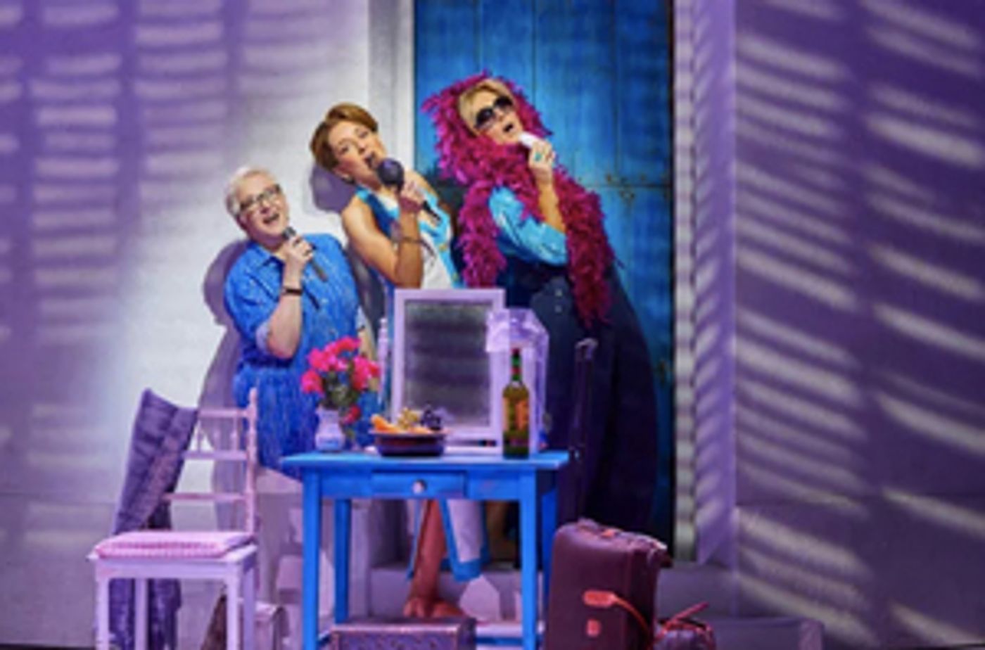 MAMMA MIA! to Return to the West End on 7 June  Image