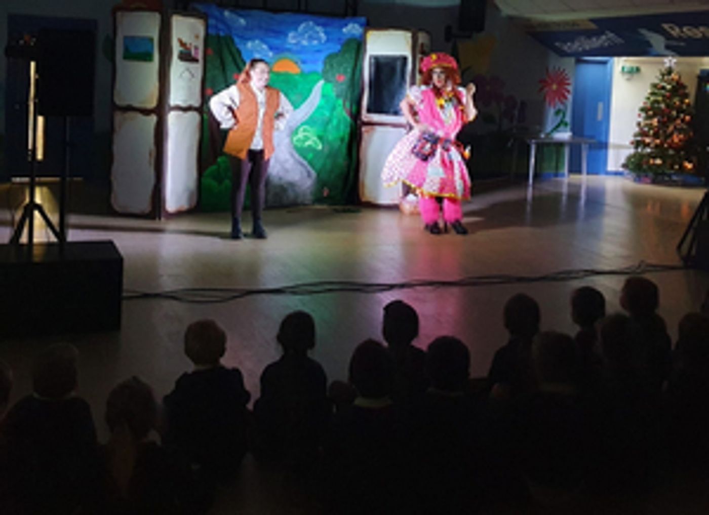 Culture Charity's Outreach Project Delivers 'Christmas Cracker' to Warrington Schools Culture Charity's Outreach Project Delivers 'Christmas Cracker' to Warrington Schools Image