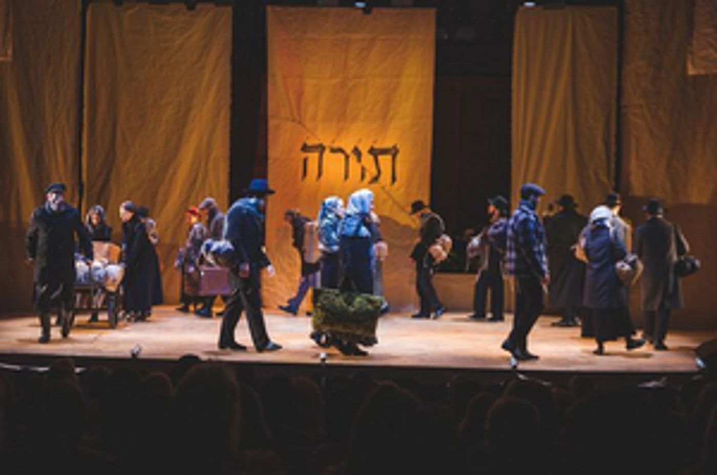 FIDDLER ON THE ROOF In Yiddish Cast To Release Video Singing 'God Bless America' In Yiddish  Image