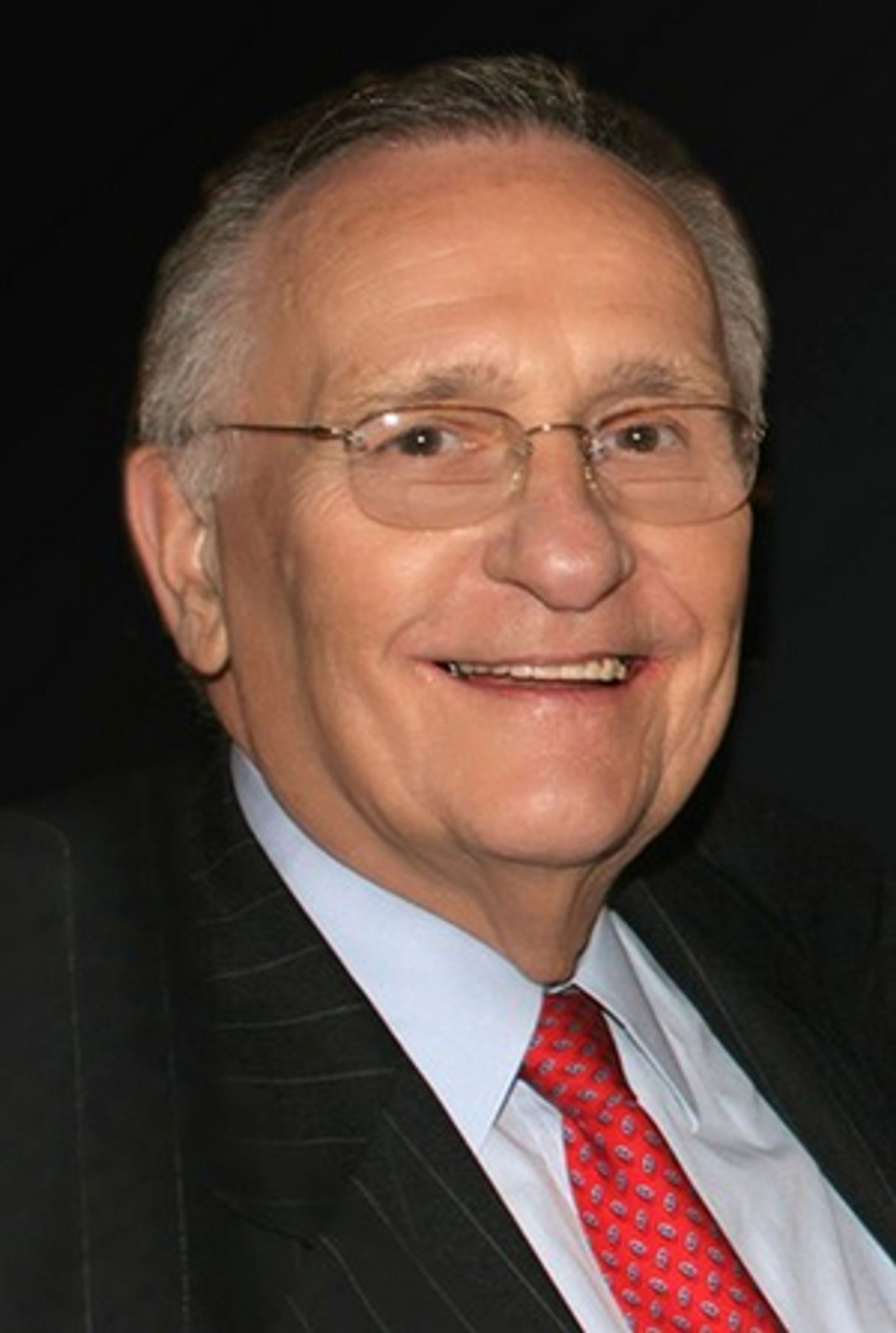 Philip J. Smith, Chairman Emeritus of The Shubert Organization, Has Passed Away at Age 89  Image
